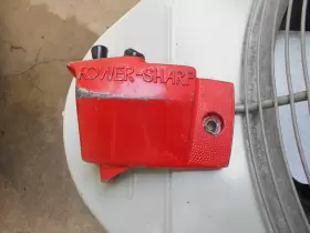 S25da Poulan / Craftsman Chainsaw Powersharp Clutch Cover Models 25 S25 S25d