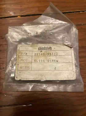 22160-53310 Shindaiwa New Adjusting Screw Oem Tc16 Nos