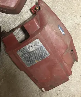A160002110 Shindaiwa 757 Cylinder Cover Red Plastic Chainsaw Part