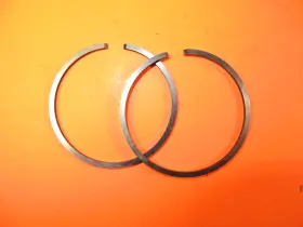 1113-034-3006 Stihl 0000-359-1241 029 Early Only 032 032av 45mm X 1.5mm Piston Rings Set