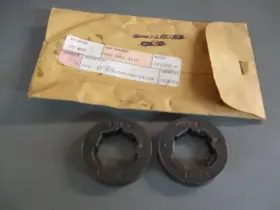 0000-642-1215 Stihl Oem Rim Sprockets-3/8 Inch -8t-nos-lot Of 2-fits 044 056 064 084