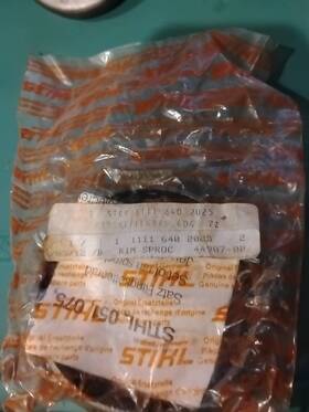 Stihl 1111-640-2025 Rim Sprocket And Drum .404-7t Pn# Fits 050 051 075 076 Nos