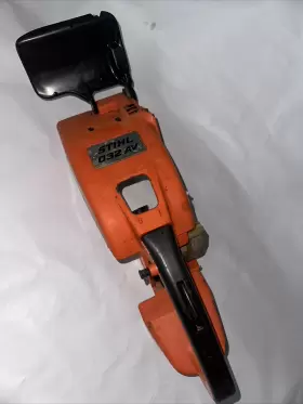 1113-791-4905 Stihl 032 Av Rear Handle Top Cover Assembly 1113 791 4905 Oem