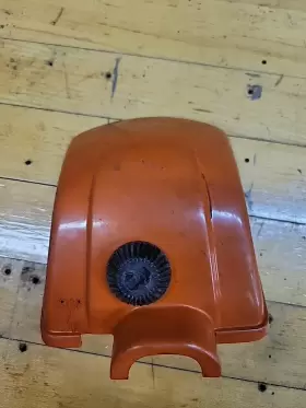 1118 Stihl 141 1000 028 Chainsaw Air Filter Cover N Knob