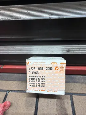 4223-030-2000 Stihl 11210071038 Piston Pn