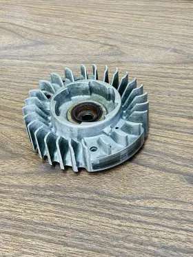 1122-400-1201 Stihl 064 / 064av Chainsaw Oem Flywheel Assy Bosch