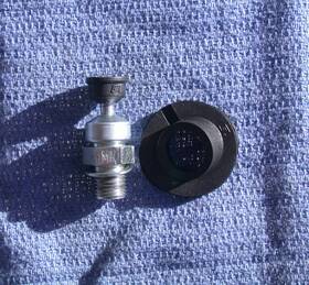 Stihl 11280209400 Oem Decompression Valve Ms 260 261 340 360 361 440 460 660 - 1128-020-9400