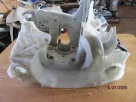 11390213103 Stihl Used Oem Ms171 Ms181 Ms211 Crankcase Engine Housing 1139 021 3103