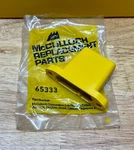 Nos Oem Mcculloch Muffler For 200, 250, 300, 1-40, 1-50, Karts Pn 65333( Bin 4) New. Price: $40.00.