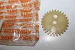 Genuine Stihl Engine Oil Pump Spur Gear 1116-647-1805 Nos New!. Price: $9.94.