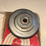 Oregon 12190 3/8 7T Sprocket Homelite XL101 XL113 XL114 XL122 XL123 XL103 Nos New. Price: $19.99.