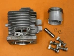 Pioneer 1074 P20 P25 P26 41.2MM Piston And Cylinder Used. Price: $45.00.