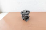 Solo 635 Chainsaw Oem Cylinder 38ZD27 Used. Price: $19.99.